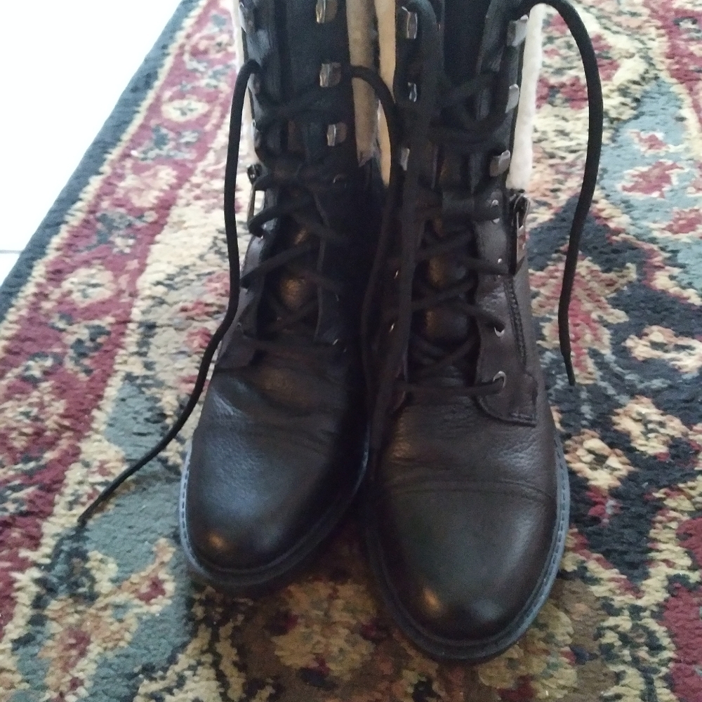Ladies boots - Picture 3 of 4